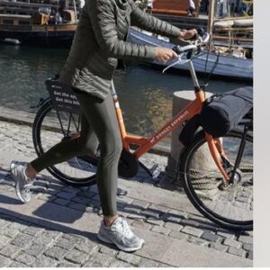 Athleta pant gray Madison  women 12 Moto Tight Travel outdoor performance casual